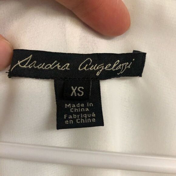 Sandra Angelozzi 100% Silk Cream Textural Floral Lined 3/4 Sleeve Blouse Sz XS - Picture 6 of 6